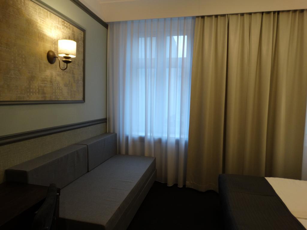 W Starej Kamienicy Hotel Gniezno Kültér fotó
