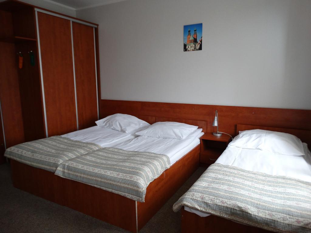 W Starej Kamienicy Hotel Gniezno Kültér fotó